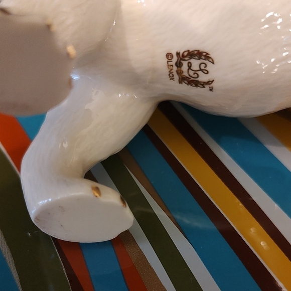 Lenox Vintage Porcelain Bulldog Figurines Cream and Gold Pre 1988 Set of Two - Picture 5 of 8